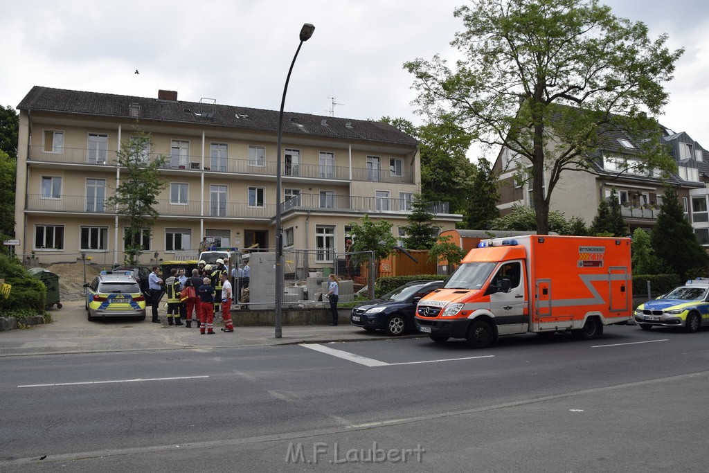 Einsatz BF Koeln Koeln Brueck Bruecker Mauspfad P55.JPG - Miklos Laubert